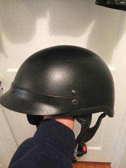 Flat black motorcycle helmet- DOT