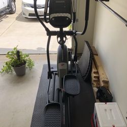 Elliptical Exercise Machine 