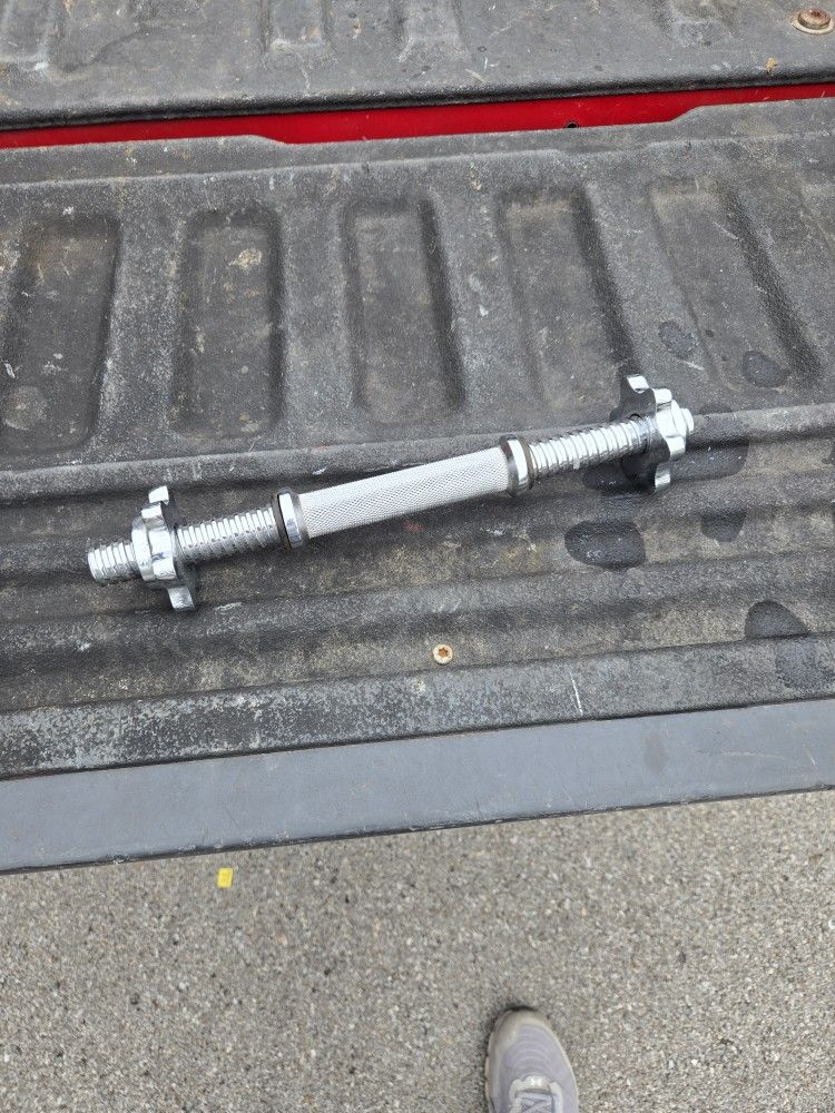 Like New Threaded Dumbbell Bar."CHECK OUT MY PAGE FOR MORE DEALS "