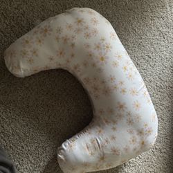 Boppy pillow