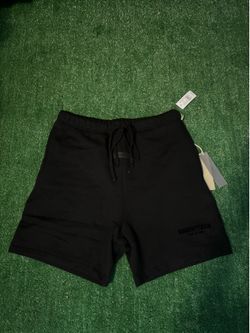 Essential shorts black