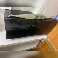 Frigidaire FFET1222UB Apartment Refrigerator - Like New - 2023 - Yonkers, NY