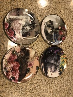 LOT OF 4 FRANKLIN MINT SIGNED LIMITED EDITION PORCELAIN CAT CABINET PLATES