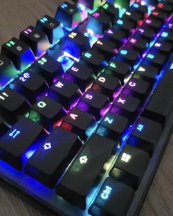 TECWARE Phantom 104 RGB Mechanical Gaming Keyboard – Outemu Blue Switches (Missing 5 Keycaps)
