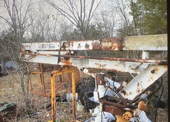 Dura lift Bucket lift truck 34 foot reach