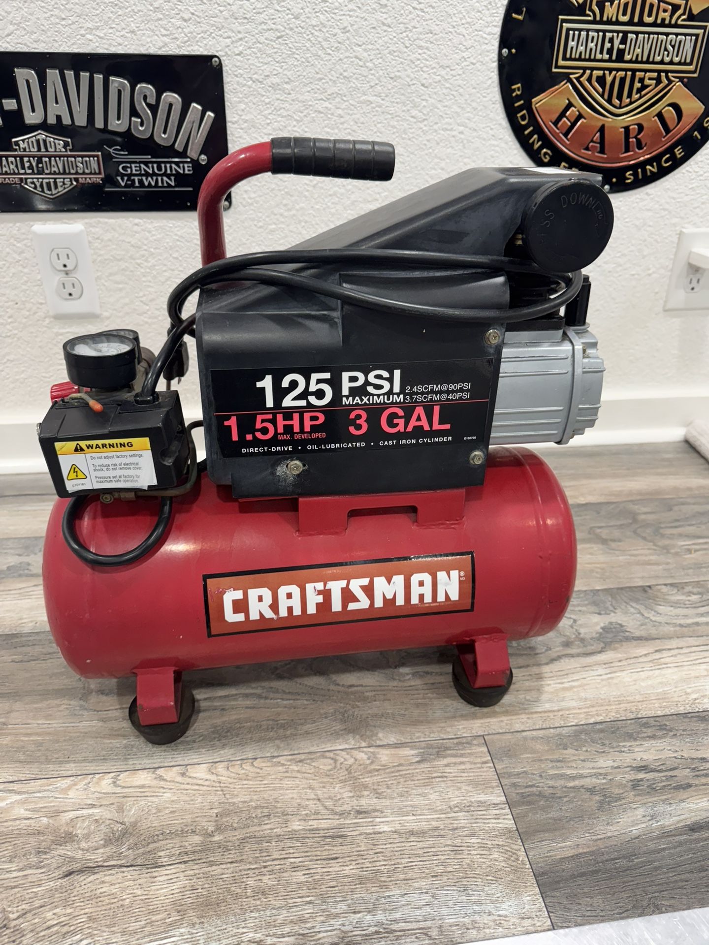 Craftsmen 3 Gallon Air Compressor