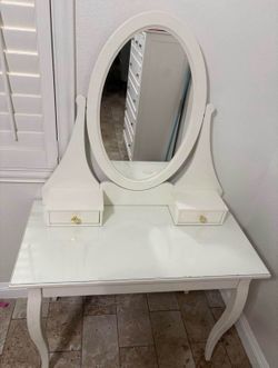 Vanity
