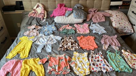 Baby Girl clothes 6-18 months $1
