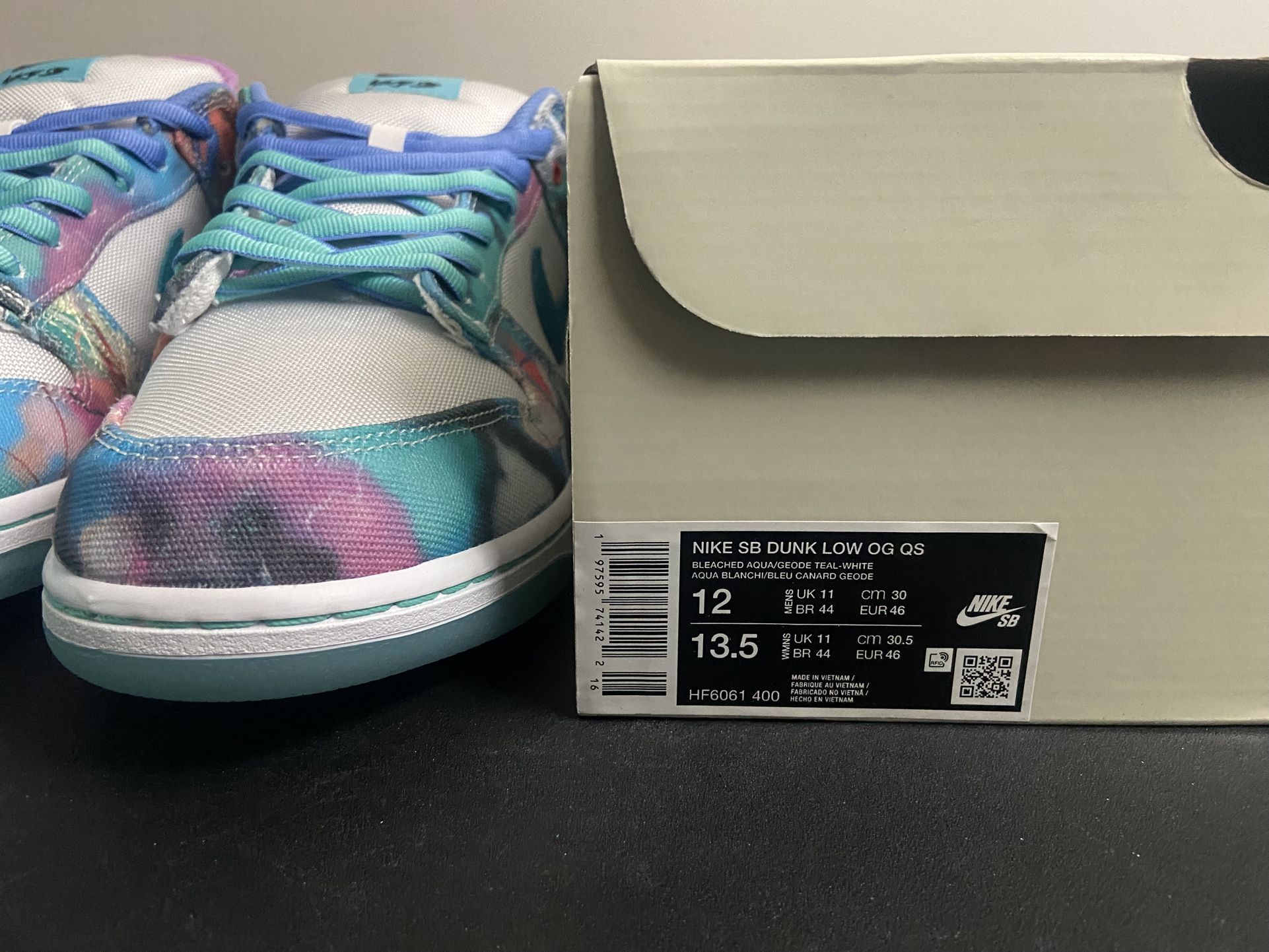 Nike SB Dunk Low Futura