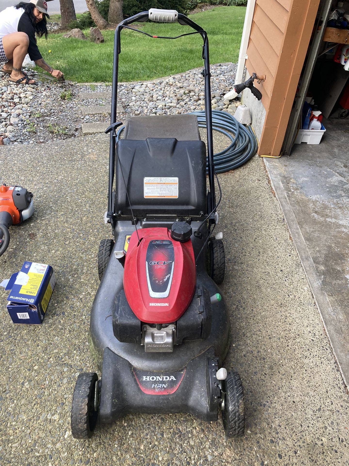 Honda lawn best sale mower gcv170