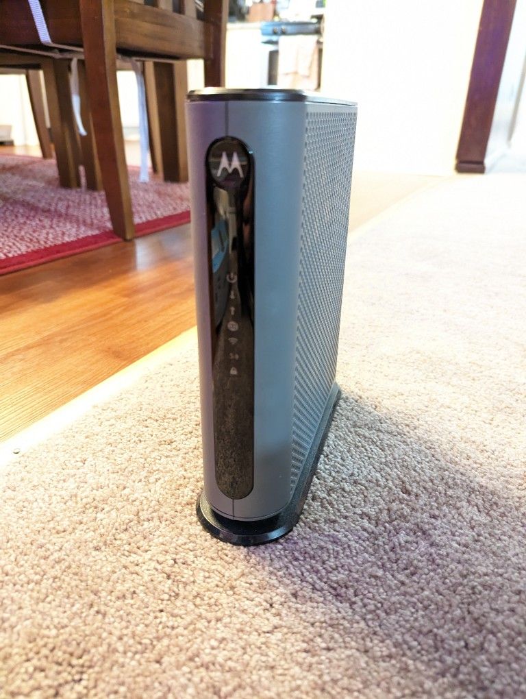 Motorola AC1900 WiFi Router Model MG7700