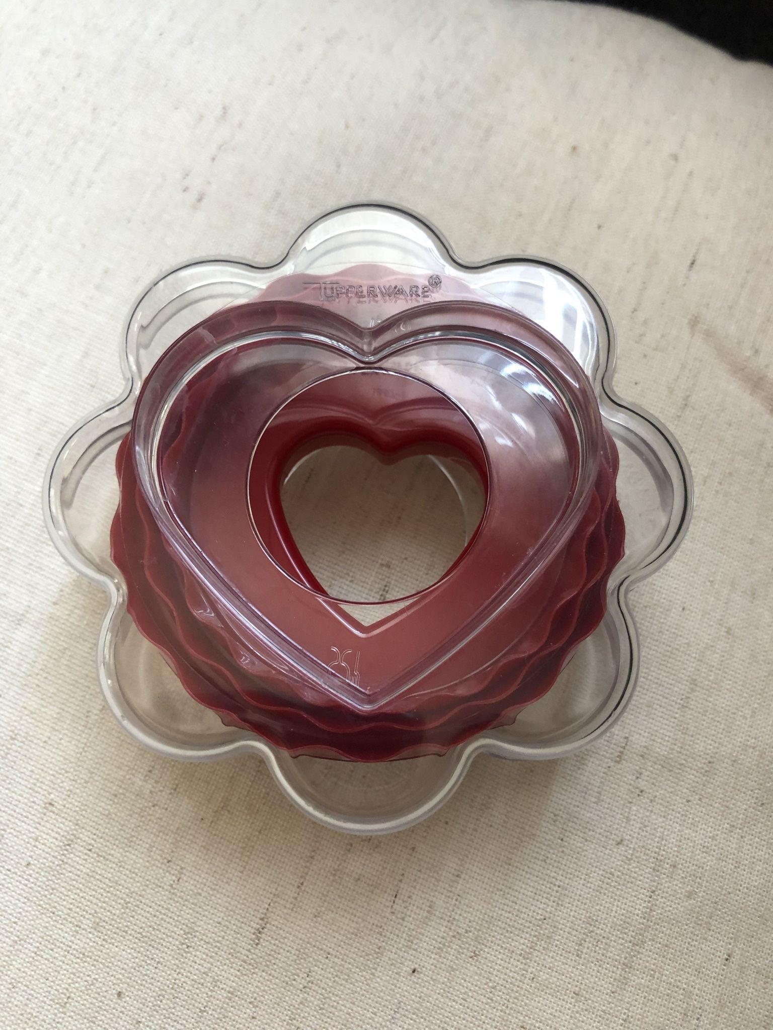 Vintage Tupperware 5 piece Stackable cookie cutter set