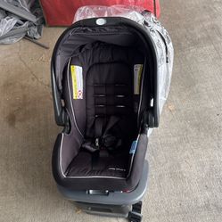 Graco Infant Car Seat - Used