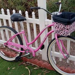 26 INCH WOMENS MANGO KIWI BEACH CRUISER LIKE NEW FRONT BASKET SUPER NICE SNGLE SPEED RIDES LIKE A DREAM GREAT DEAL