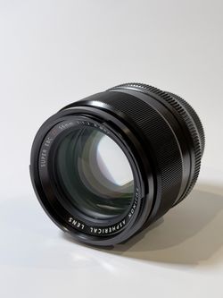 Fujifilm XF 56mm f/1.2 R Lens