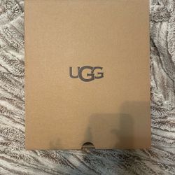 *BRAND NEW* Mini Bailey Bow ll Uggs