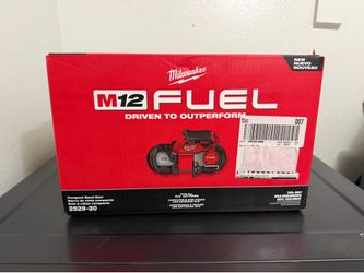 Milwaukee Fuel M12 Compact Bandsaw