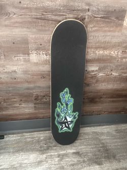 Weedmaps skateboard