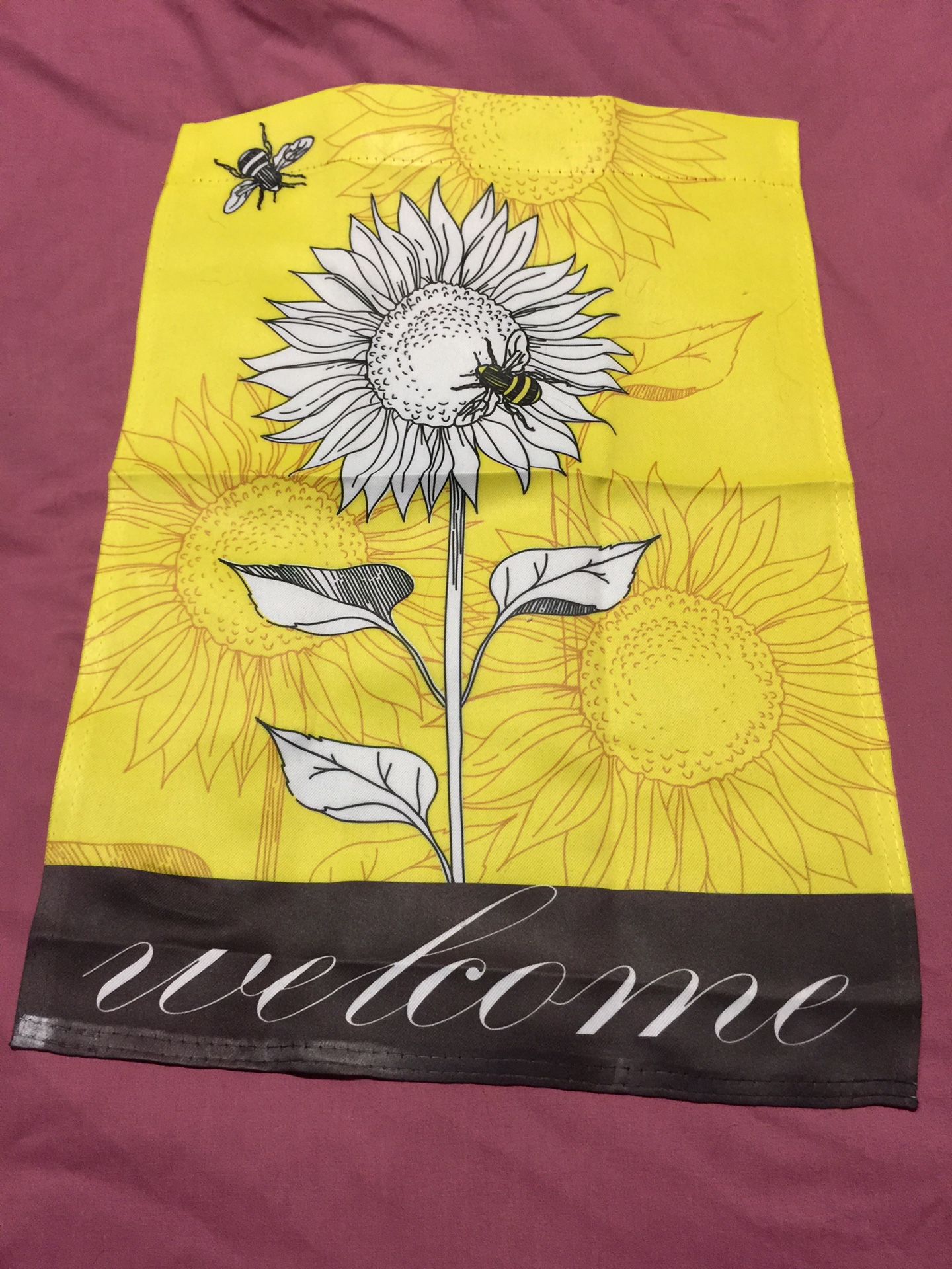 New Garden Flag In Package $1.00 A Great Buy!