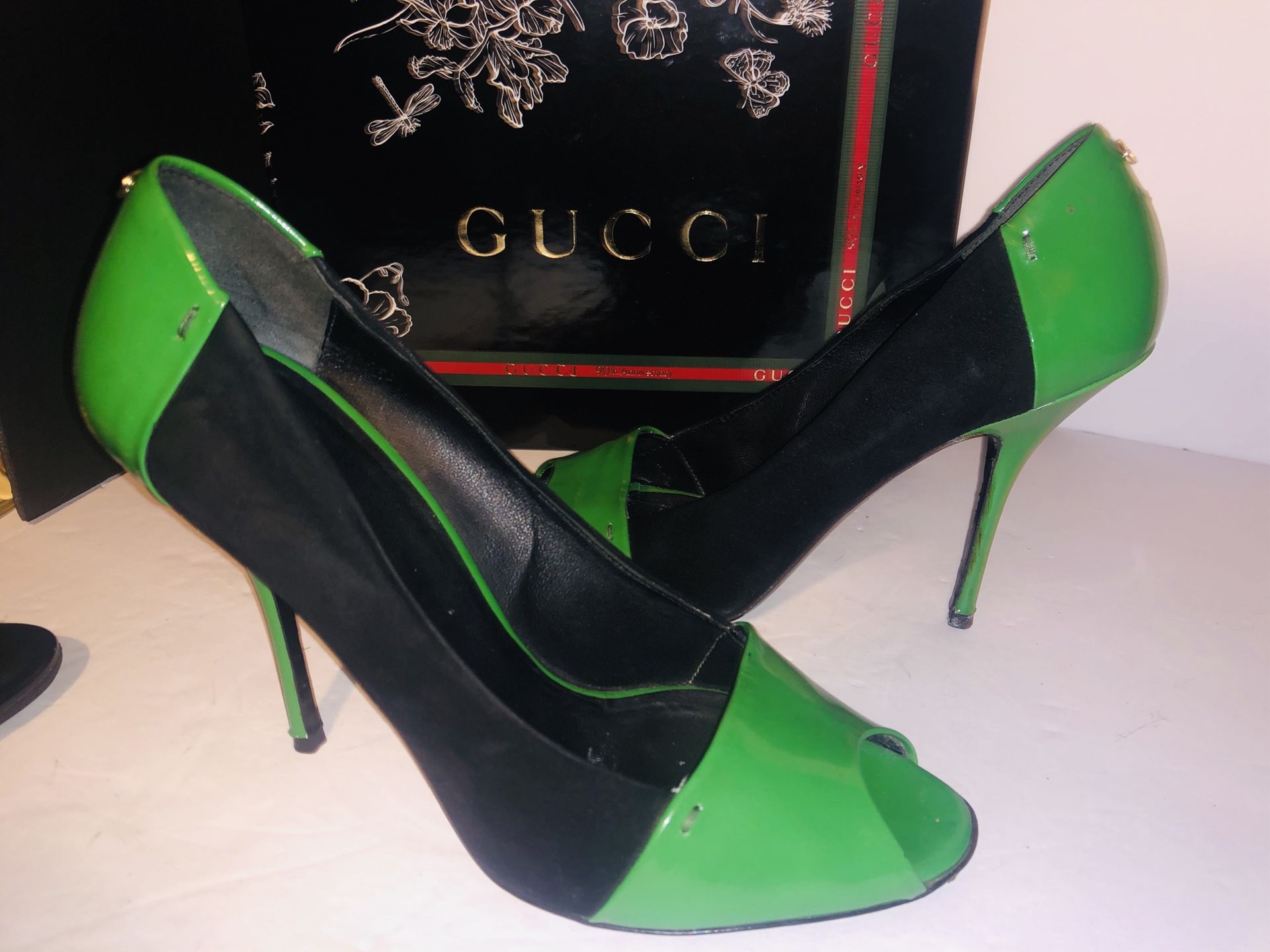 Gucci suede heels 👠 size 8.5 cute