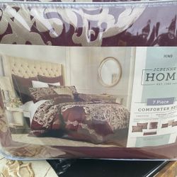 New Creston King Comforter Set
