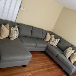 Sectional Couch 