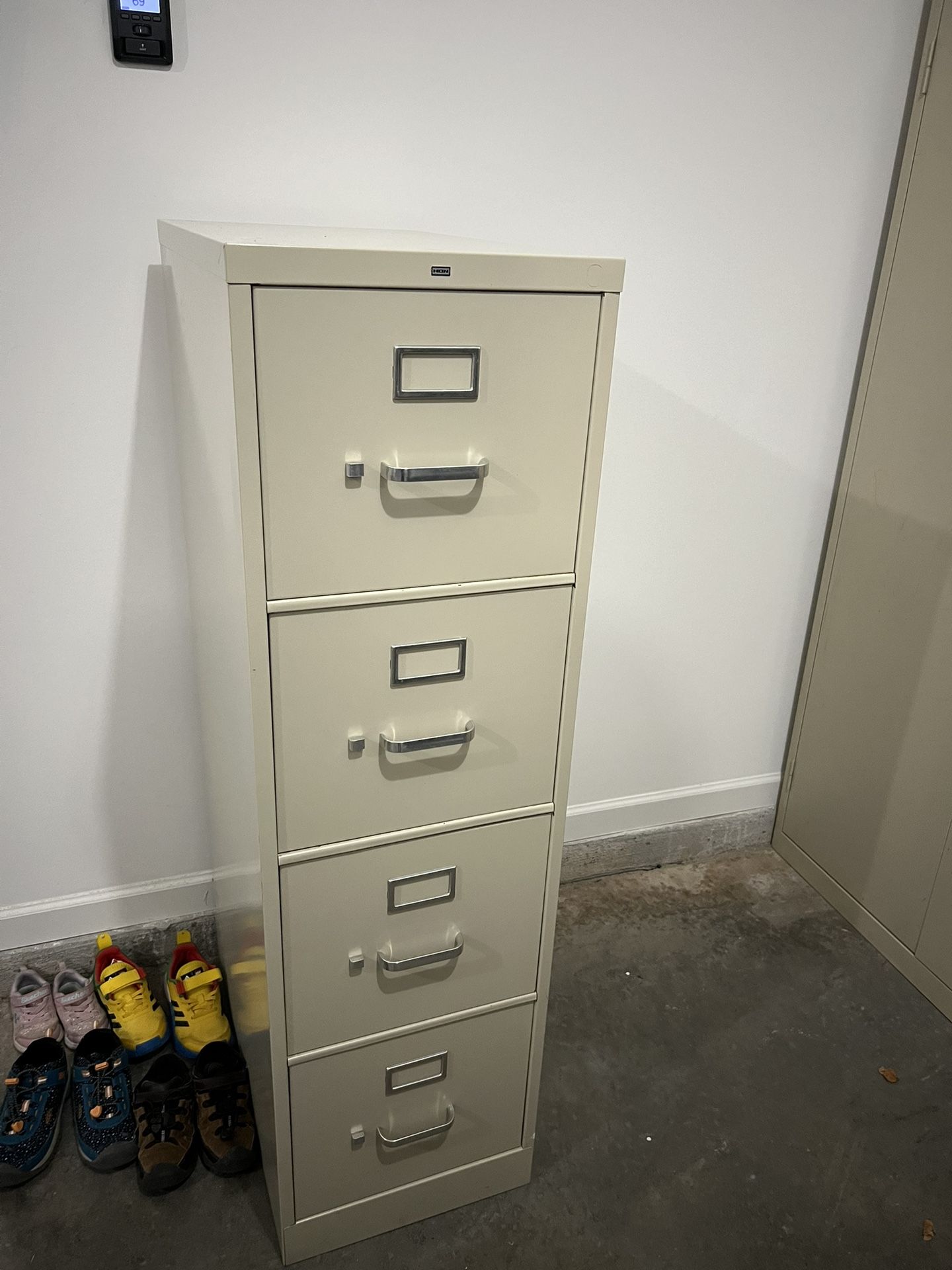 Hone File Cabinet