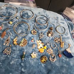 EARRINGS & PINS BUNDLE SOME ARE MADE OF  SILVER weight 12 GRAMS COMBINE