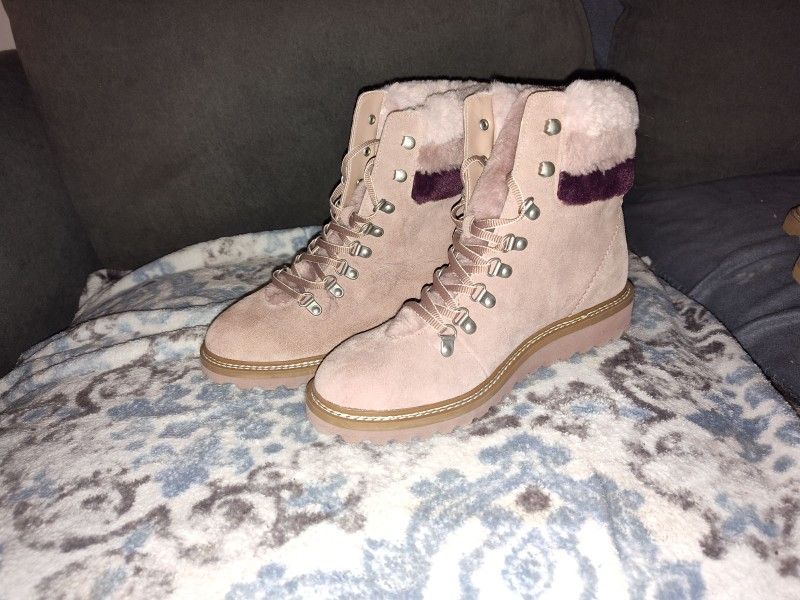 Splendid Pink And White Faux Fur Boots