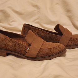 TOMs Textured Loafers Sz8