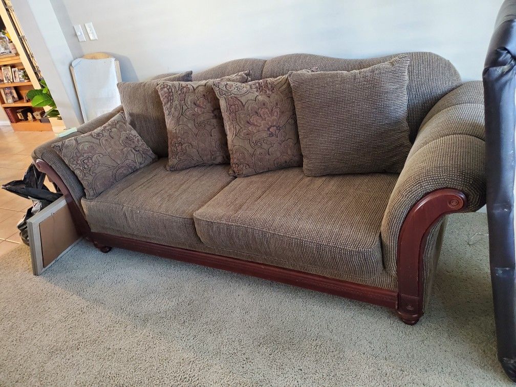 Loveseat And Sofa Set