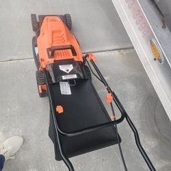 Máquina De Grama Eléctrica 