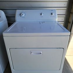 Kenmore, Heavy Duty, Super Size Capacity, Gas Dryer with Highly Sought After Hamper Style Door!!! It Works Perfectly!!! Must See!!!