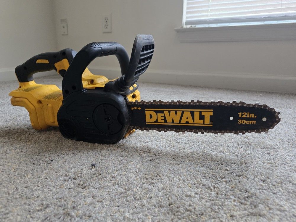 12" XR DEWALT CHAIN SAW