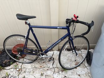 Vintage Cannondale R111 2.8 Series Road Bike