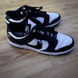 panda dunk shoes