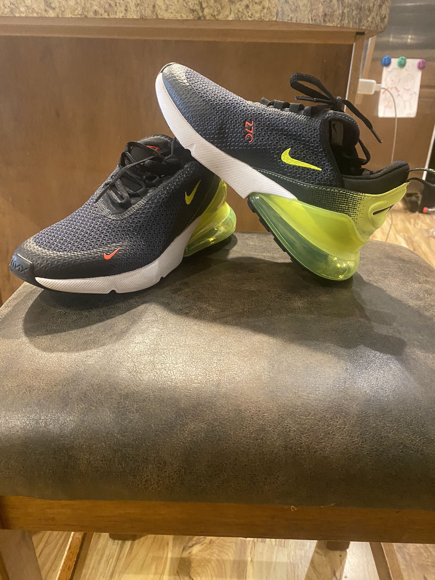 Nike Air Max 270  Shoes Kids Size 