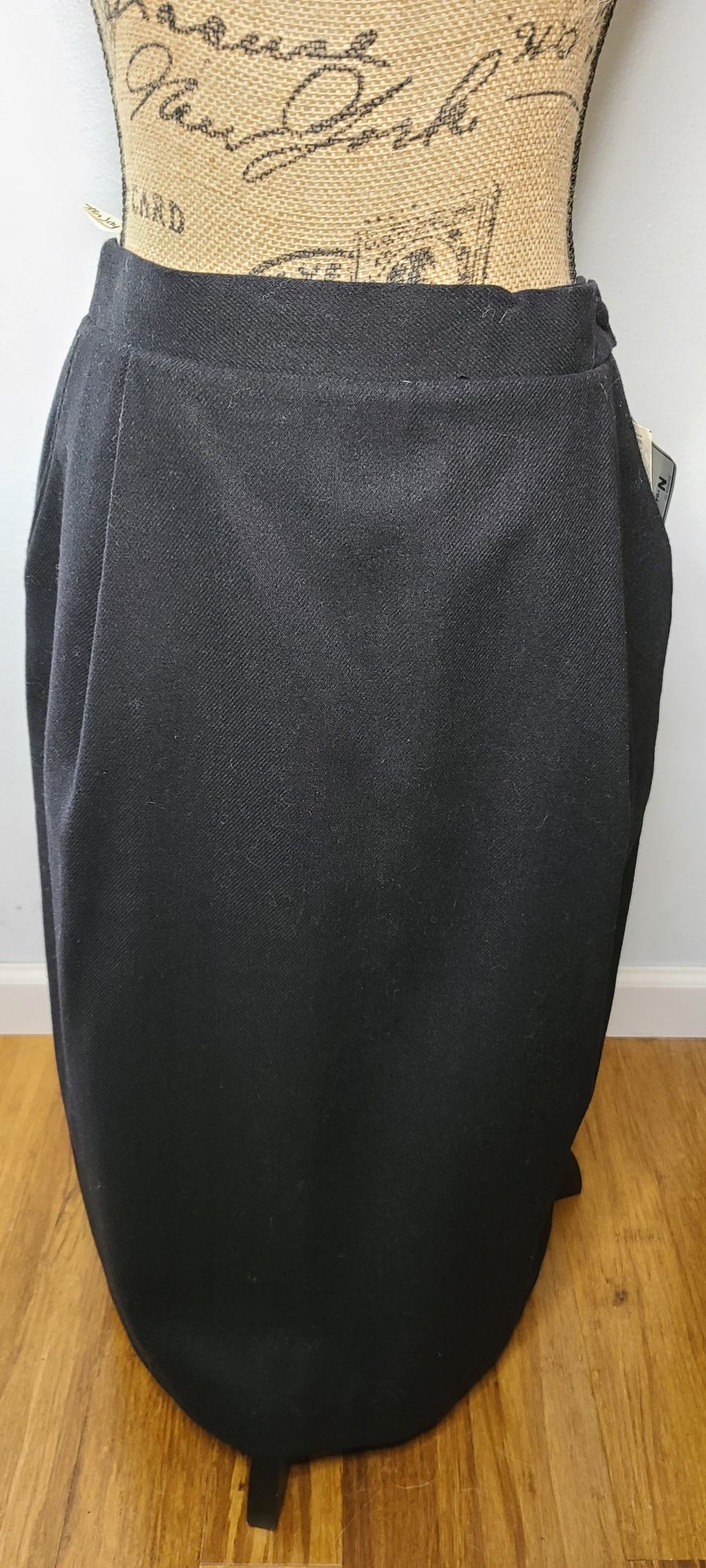 New With Tags Vintage TAN JAY Wool Blend Size 12 From the Bon Marche