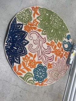 Tayse Oasis 5 x 5 (ft) Flatweave Polypropylene Multi-Color Round Indoor/Outdoor Spot Clean