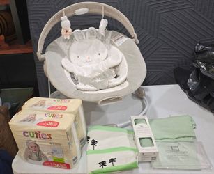 Baby things/Cosas para bebé