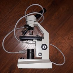 Microscope (s) mint condition. GREAT GIFT IDEA!!!