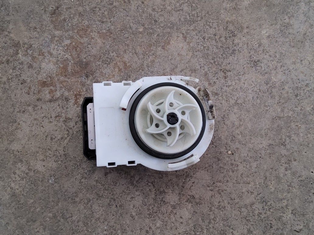 GE Dishwasher Drain Pump Assembly - WD19X25461