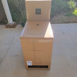 Bose L1 Pro8 Portable PA System With Bluetooth