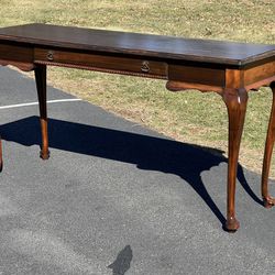 Vintage Queen Anne Style Mahogany Console Table