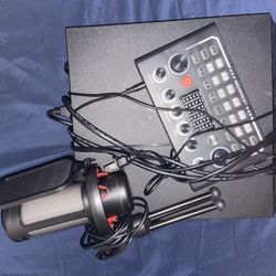 🎮 PS4 Streaming Bundle – RGB Mic, Soundboard, Custom Controller, 400GB+ Storage 🔥