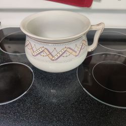 Chamber Pot 