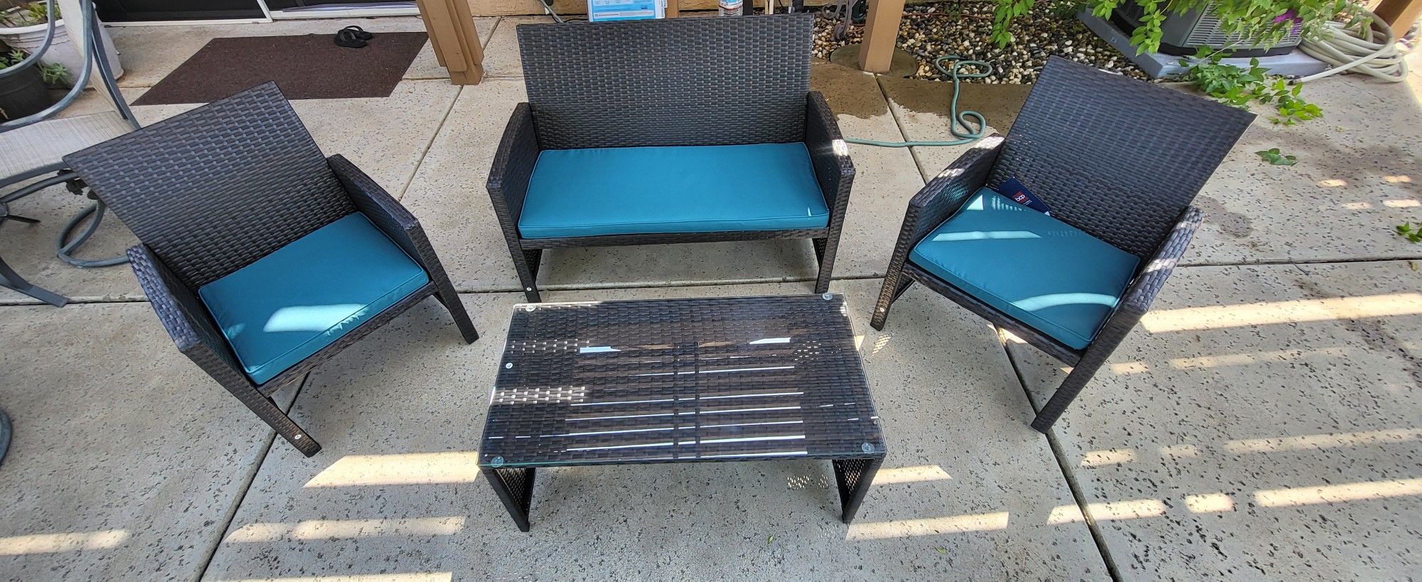Brand New Patio Set