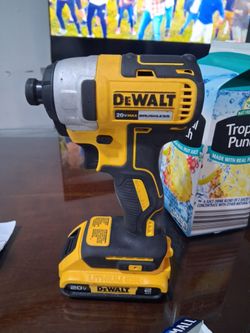 Dewalt drill 20 vault brushless
