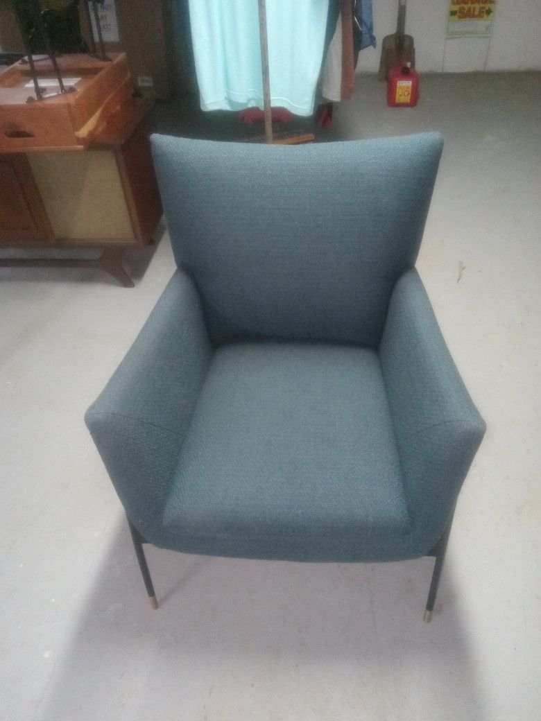 Mid Century Style Chair By Jason Furniture 
