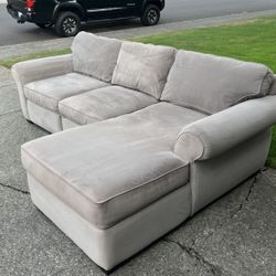 Sectional Couch 